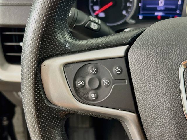 Used 2022 GMC Terrain SLE w/ Driver Convenience Package FWD image 13
