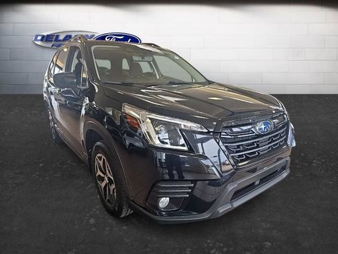 Used 2022 Subaru Forester Premium AWD/4WD image 10