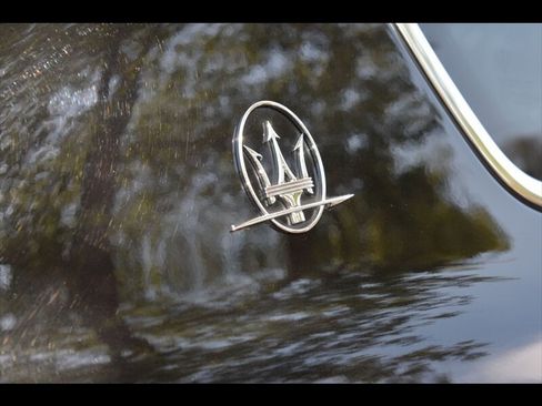 Used 2018 Maserati Levante AWD/4WD image 52