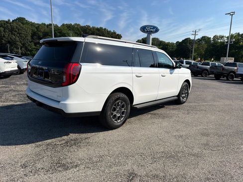 New 2027 Ford Expedition Max Active AWD/4WD image 3