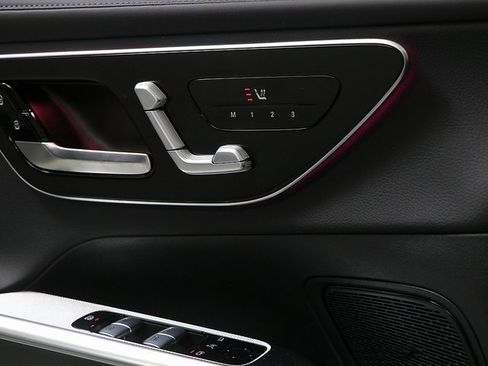 Certified 2025 Mercedes-Benz GLC 43 AMG 4MATIC image 22