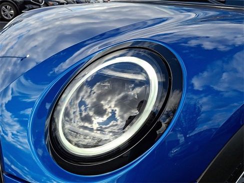 Used 2025 MINI Cooper S image 9