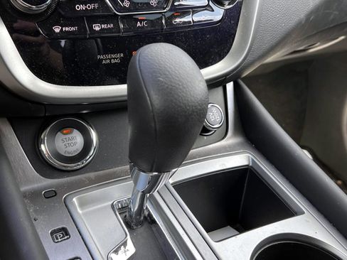 Used 2023 Nissan Murano S AWD/4WD image 25