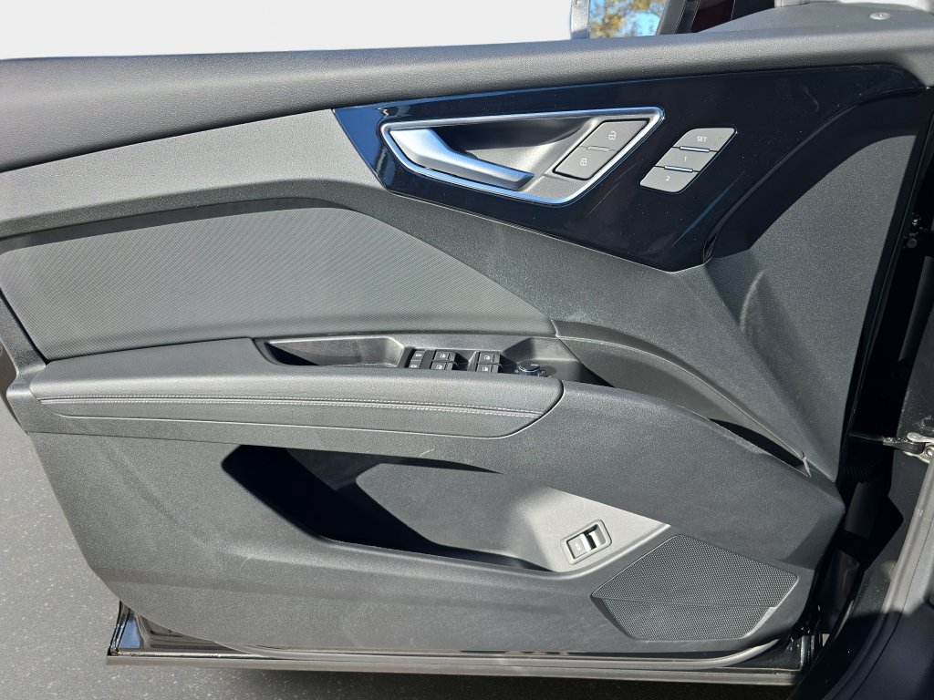Certified 2023 Audi Q4 e-tron Premium Plus AWD/4WD image 19