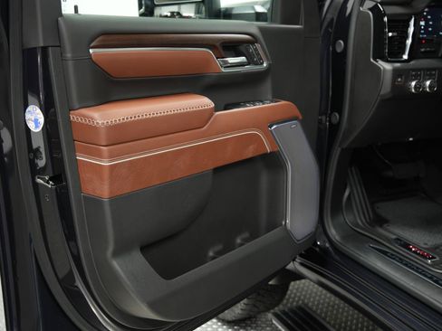 New 2026 GMC Sierra 2500 Denali Ultimate AWD/4WD image 26