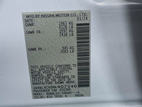 Used 2024 Nissan Altima 2.5 SR w/ SR Premium Package FWD image 32