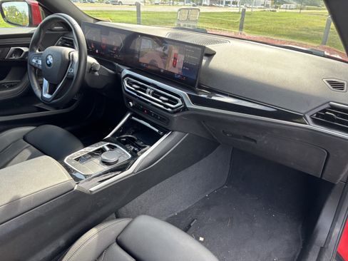 Used 2024 BMW 230i Coupe w/ Convenience Package RWD image 33