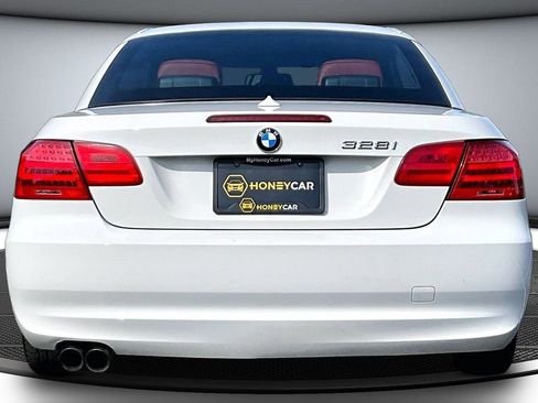 Used 2011 BMW 328i Convertible RWD image 5