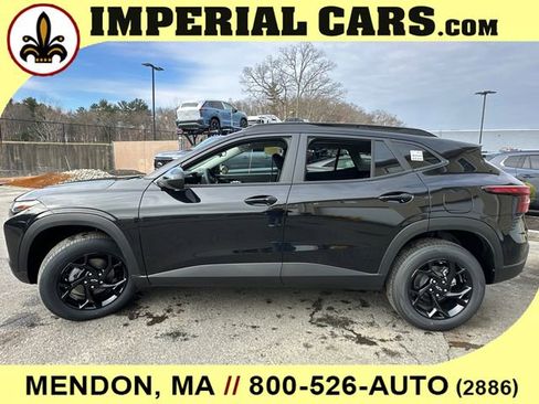 New 2026 Chevrolet Trax LT w/ Driver Confidence Package FWD image 6