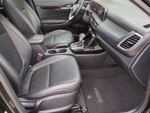 Used 2024 Kia Seltos EX image 19