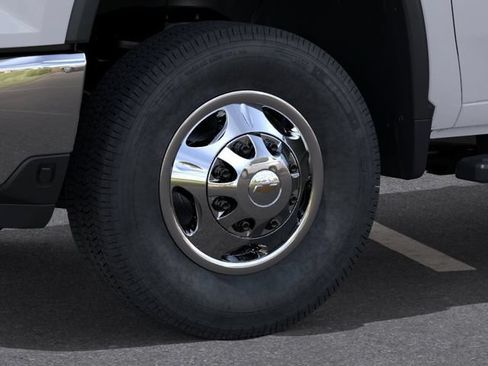 New 2026 Chevrolet Silverado 3500 LT w/ All Star Edition AWD/4WD image 9