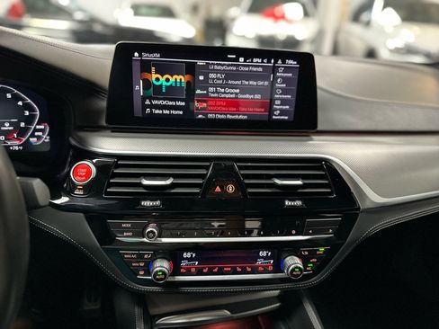 Used 2020 BMW M5 w/ Executive Package image 26