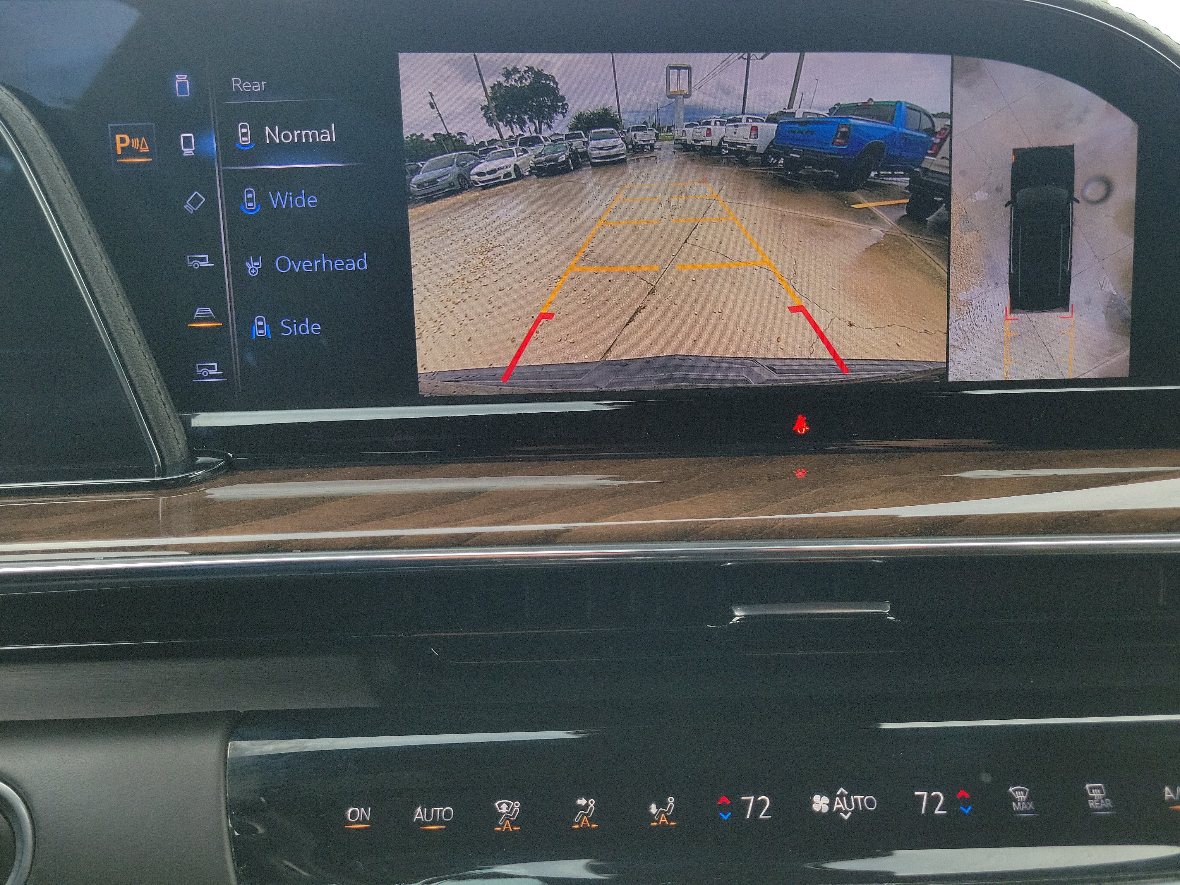 Used 2023 Cadillac Escalade Sport Platinum AWD/4WD image 27