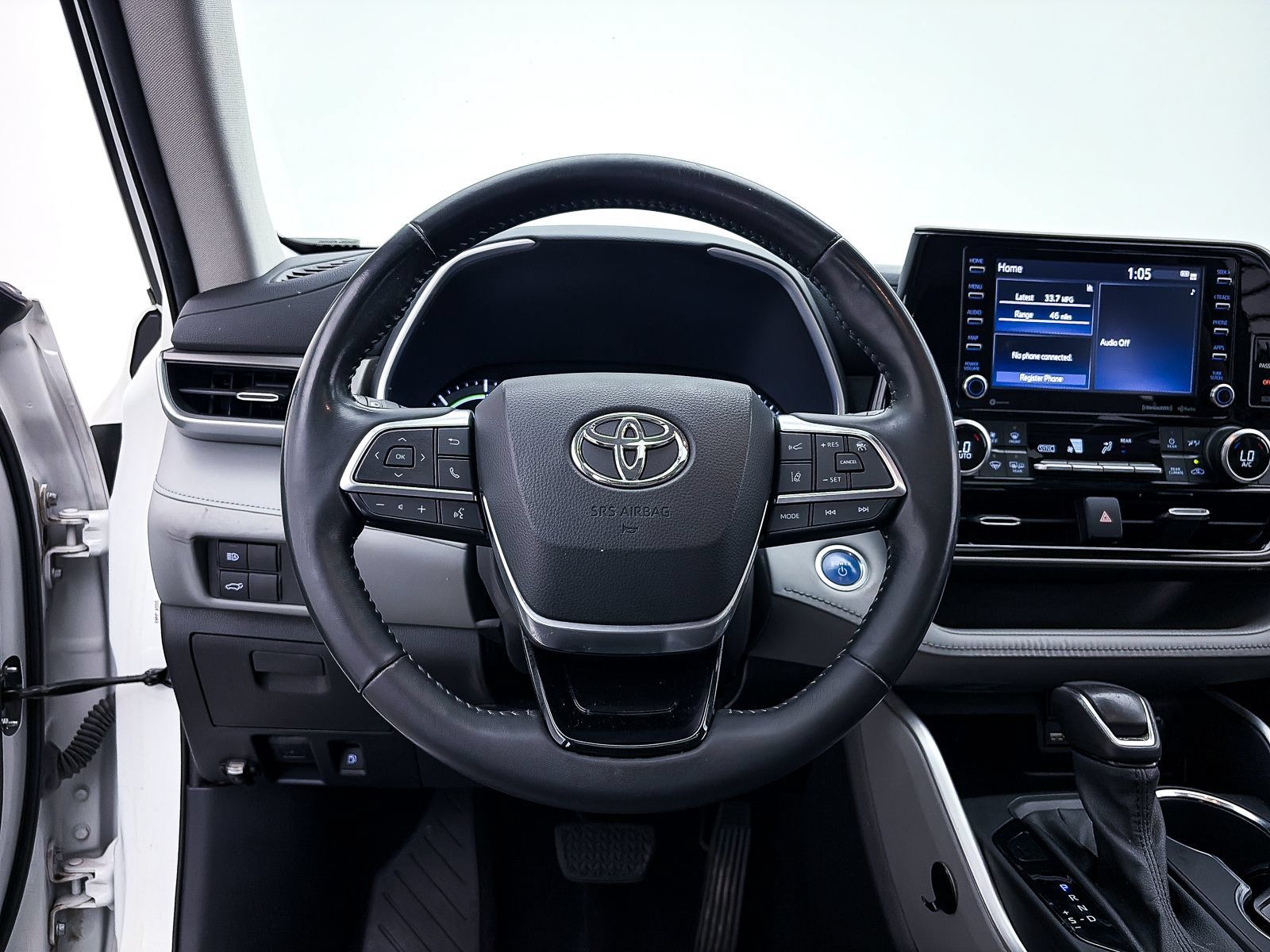 Used 2020 Toyota Highlander XLE AWD/4WD image 28