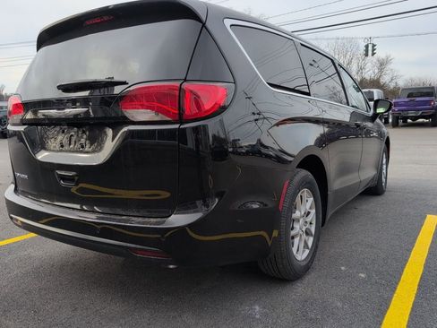 New 2026 Chrysler Voyager LX FWD image 3