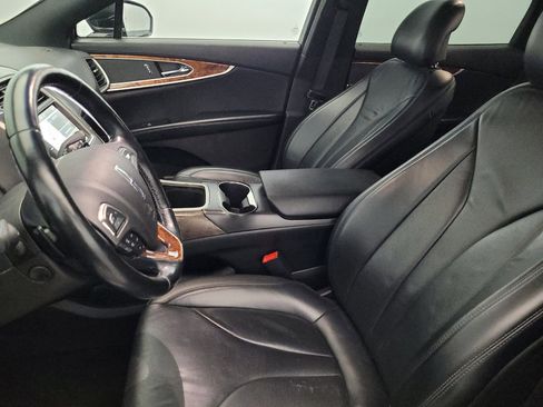 Used 2017 Lincoln MKX Reserve image 17