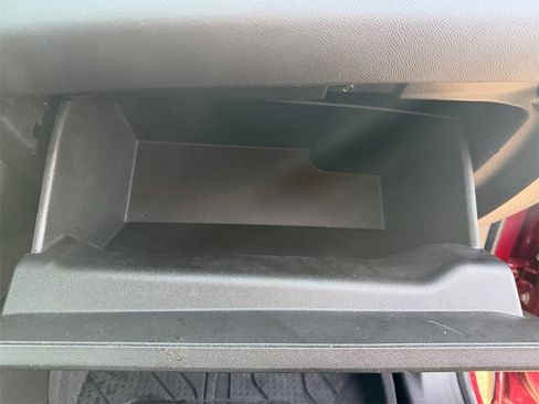 Used 2019 Chevrolet Equinox LT w/ Sun & Navigation Package image 36