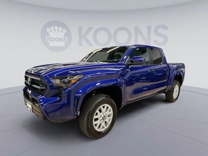 Used 2025 Toyota Tacoma SR5