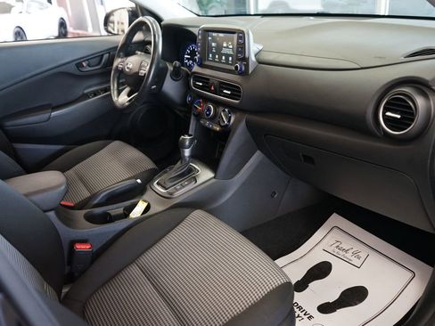 Used 2020 Hyundai Kona SEL w/ Cargo Package FWD image 39