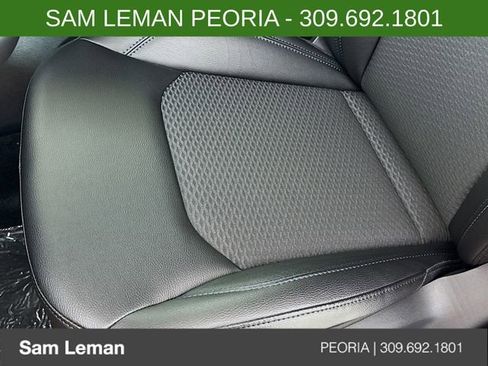 New 2026 Jeep Compass Latitude image 18