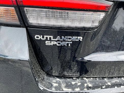 Used 2025 Mitsubishi Outlander Sport ES image 7