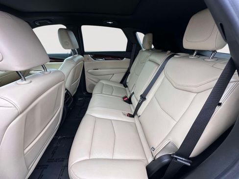 Used 2019 Cadillac XT5 Premium Luxury AWD/4WD image 32
