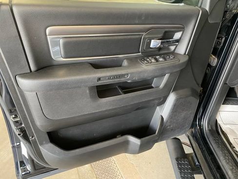 Used 2022 RAM 1500 Warlock AWD/4WD image 11