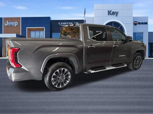 Used 2024 Toyota Tundra Limited AWD/4WD image 8