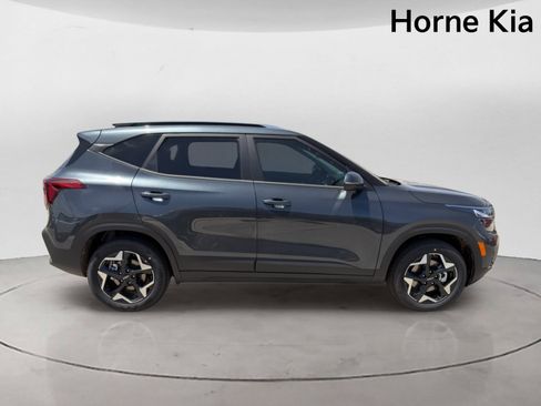 New 2026 Kia Seltos S AWD/4WD image 3