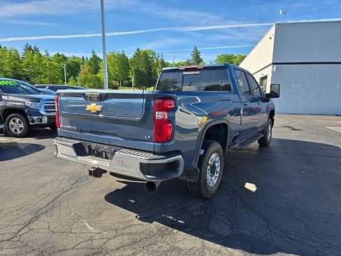 Used 2024 Chevrolet Silverado 2500 LT w/ Convenience Package AWD/4WD image 5