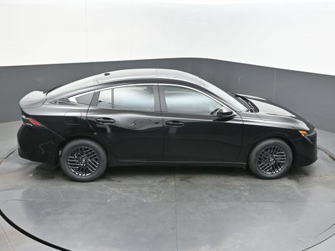 New 2026 Nissan Sentra SV FWD image 36