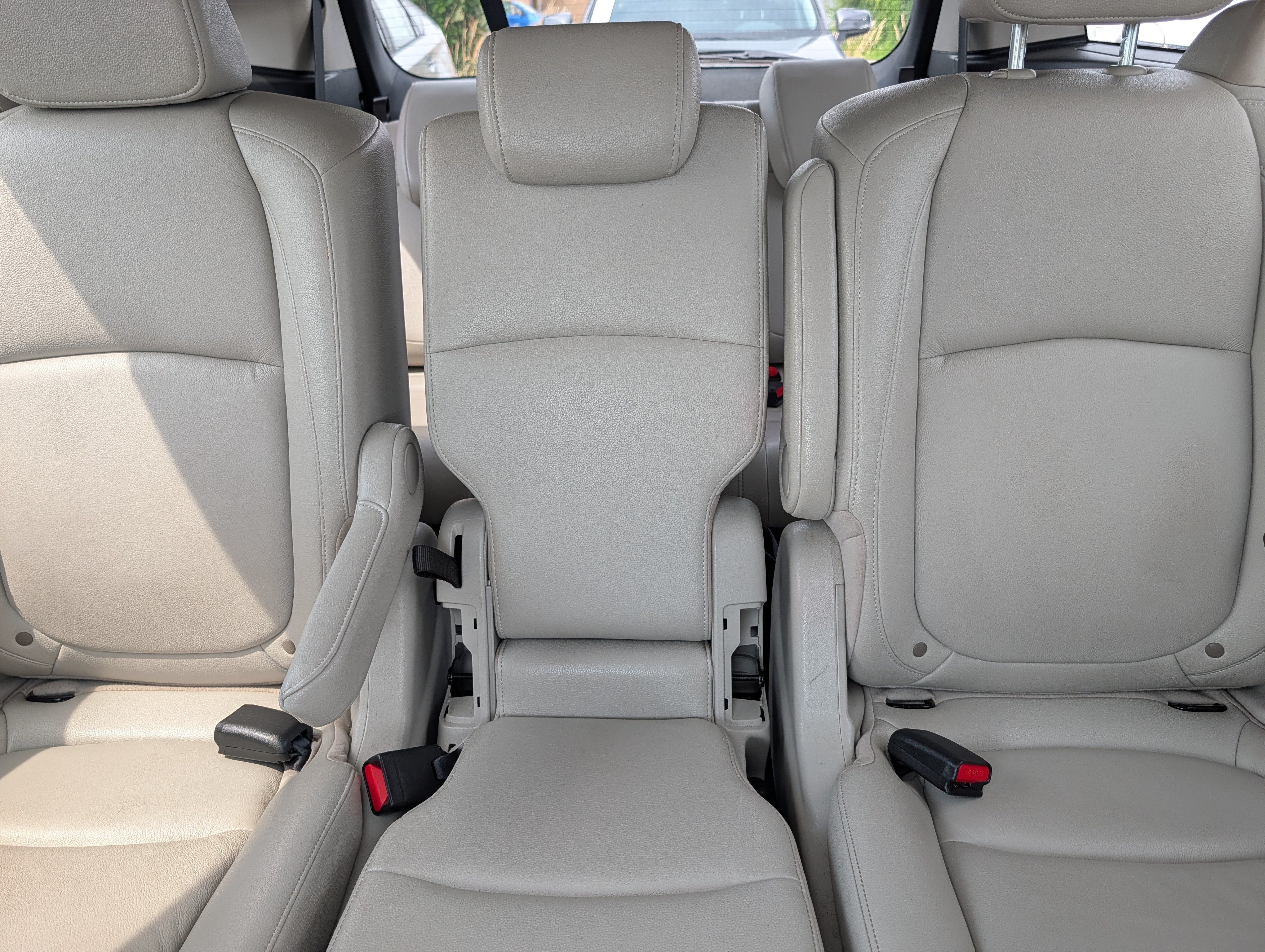 Used 2025 Honda Odyssey EX-L image 13