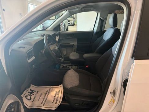 Used 2025 Ford Maverick XLT w/ XLT Luxury Package AWD/4WD image 8