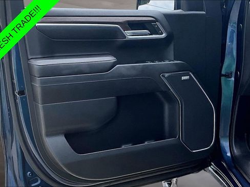 Used 2022 Chevrolet Silverado 1500 LT Trail Boss w/ Convenience Package II AWD/4WD image 20