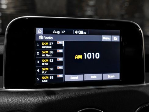 Used 2019 Kia Stinger GT AWD/4WD image 32