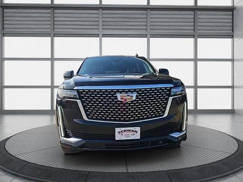 Used 2021 Cadillac Escalade Premium Luxury w/ Driver Assist Tech Package image 8