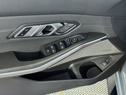 Used 2023 BMW M3 Competition w/ Executive Package image 18