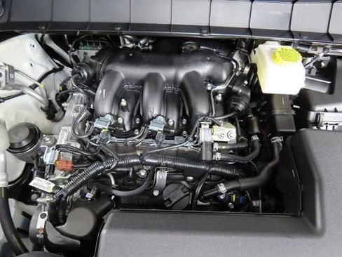 New 2026 Nissan Pathfinder Platinum w/ Cargo Package AWD/4WD image 9