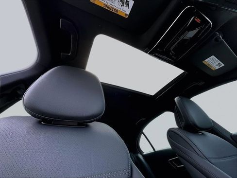 Used 2026 Mercedes-Benz C 300 C 300 image 17