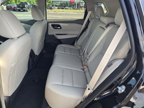 New 2026 Nissan Rogue SV AWD/4WD image 10