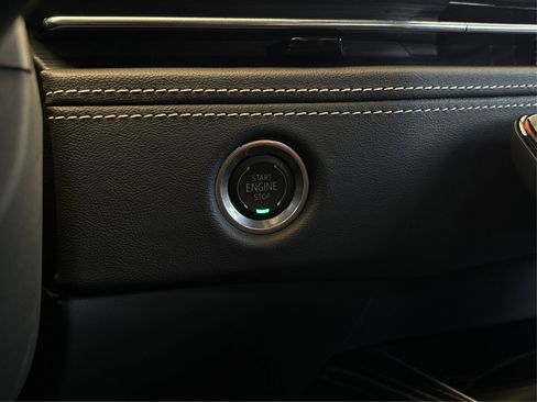 Used 2026 Cadillac Escalade Sport w/ LPO, ONYX Package image 28