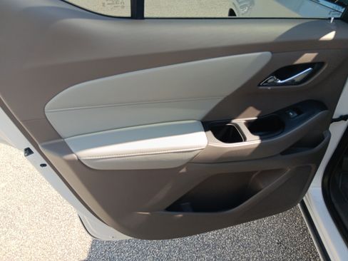 Used 2020 Chevrolet Traverse Premier AWD/4WD image 18