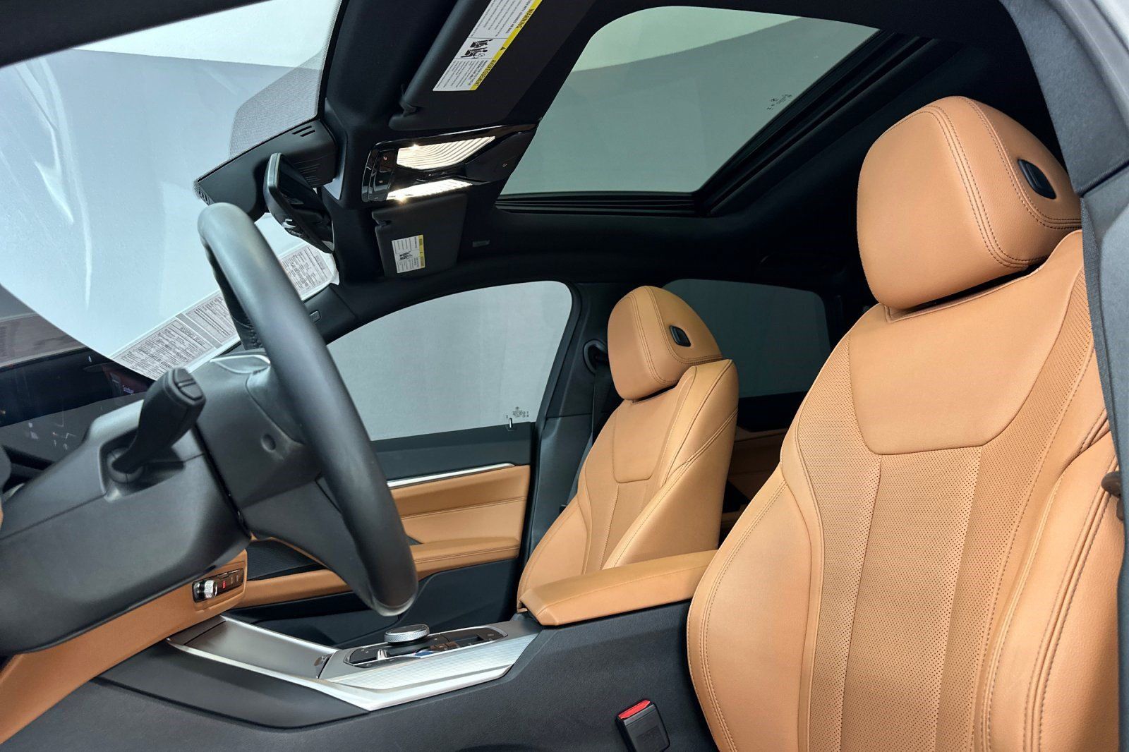 Used 2023 BMW i4 eDrive35 RWD image 24