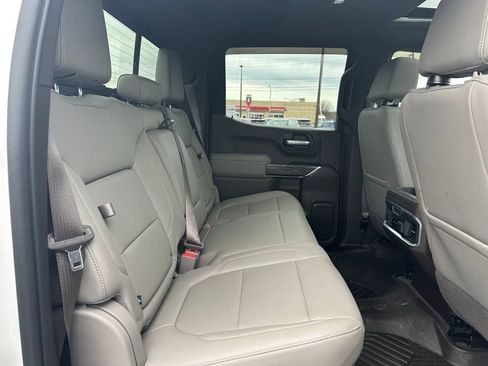 Used 2021 Chevrolet Silverado 1500 LTZ w/ LTZ Premium Package AWD/4WD image 14