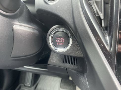 Used 2026 Subaru Forester Premium AWD/4WD image 25