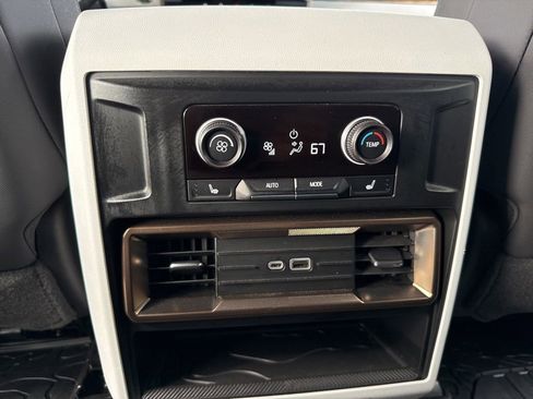 Used 2024 GMC Hummer EV 3X AWD/4WD image 27