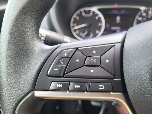 Used 2024 Nissan Sentra SV FWD image 22