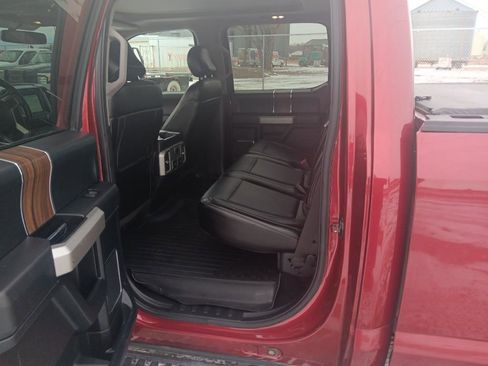 Used 2017 Ford F150 Lariat image 34