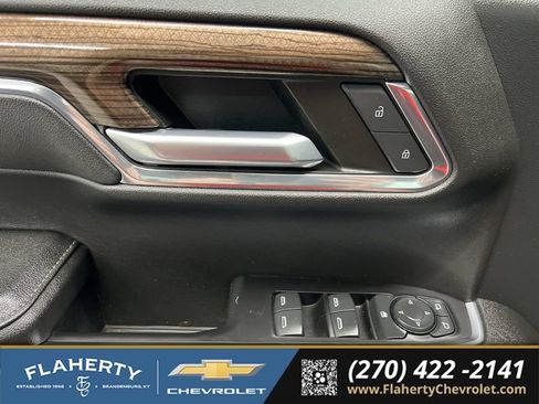 Used 2023 Chevrolet Silverado 1500 LT AWD/4WD image 21