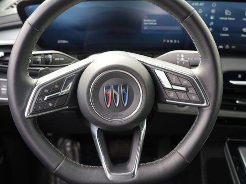 Used 2025 Buick Enclave Sport Touring image 23